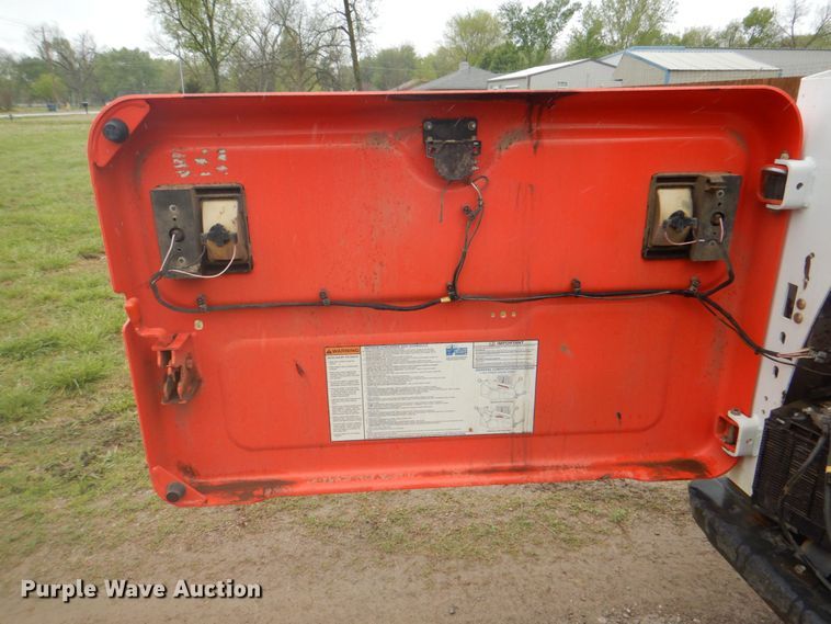 image for item DJ8746 2017 Bobcat T590  tracked skid steer loader