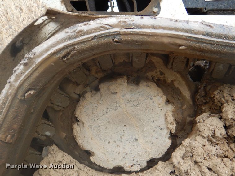 image for item DJ8746 2017 Bobcat T590  tracked skid steer loader