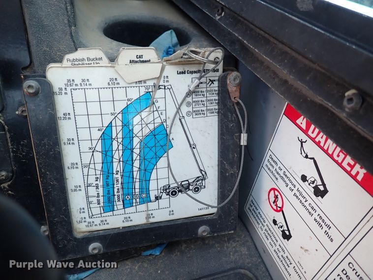 image for item DK4672 Genie GTH-1048  telehandler