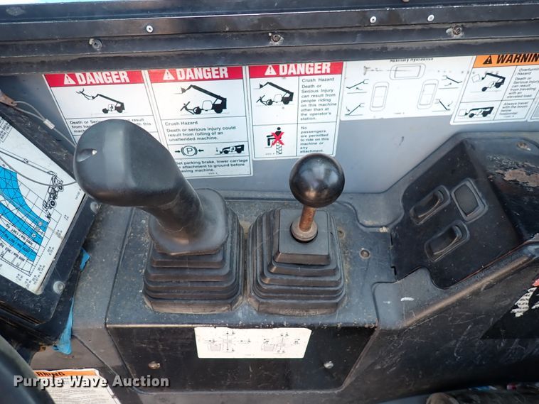 image for item DK4672 Genie GTH-1048  telehandler