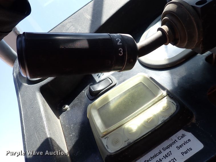 image for item DK4672 Genie GTH-1048  telehandler