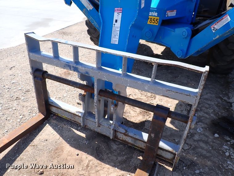 image for item DK4672 Genie GTH-1048  telehandler
