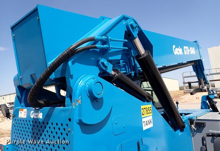image for item DK4672 Genie GTH-1048  telehandler