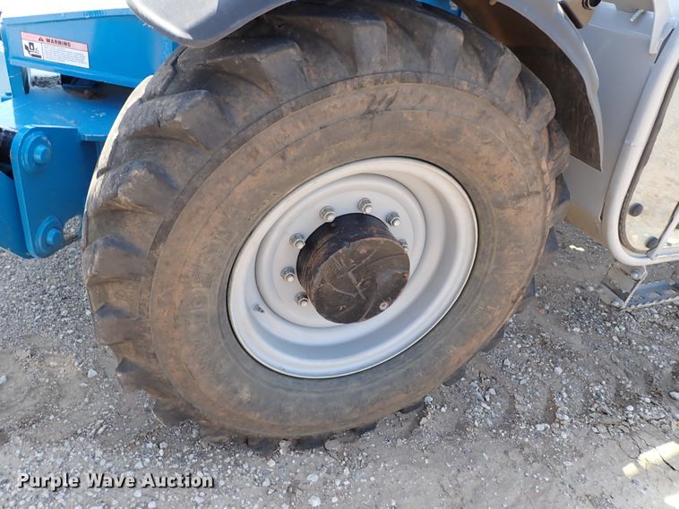 image for item DK4672 Genie GTH-1048  telehandler