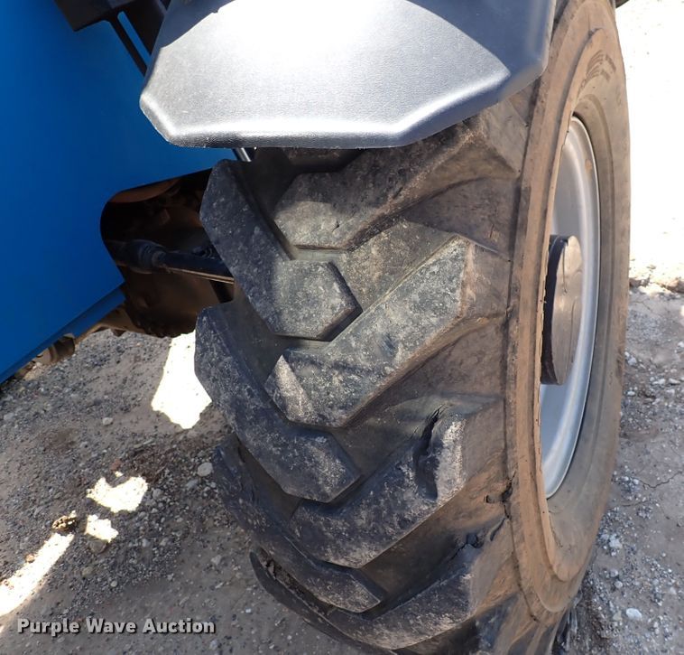 image for item DK4672 Genie GTH-1048  telehandler