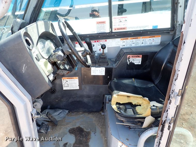 image for item DK4672 Genie GTH-1048  telehandler