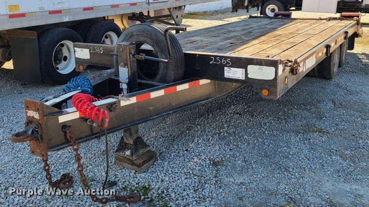 image for item DK4739 2009 Townmaster Contrails C-24  equipment trailer