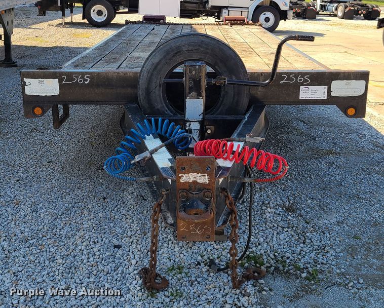 image for item DK4739 2009 Townmaster Contrails C-24  equipment trailer