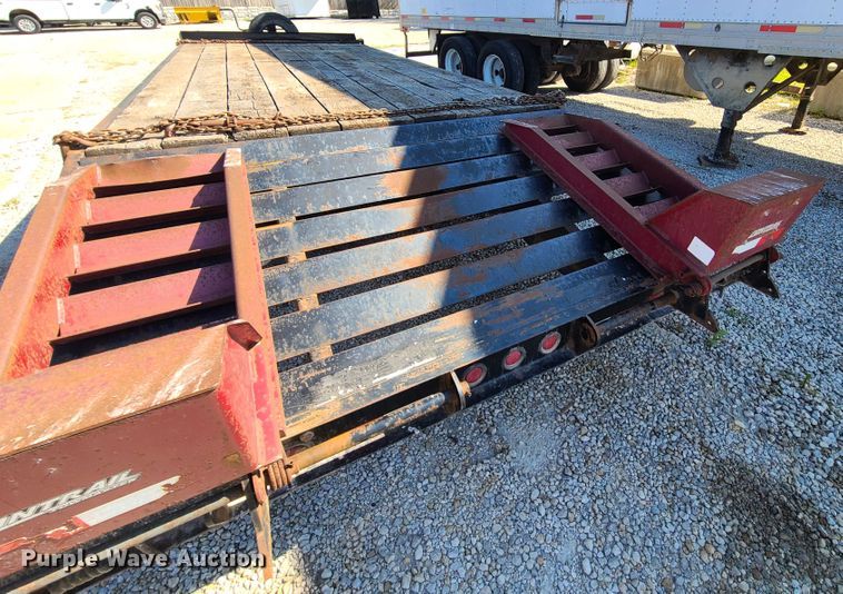 image for item DK4739 2009 Townmaster Contrails C-24  equipment trailer