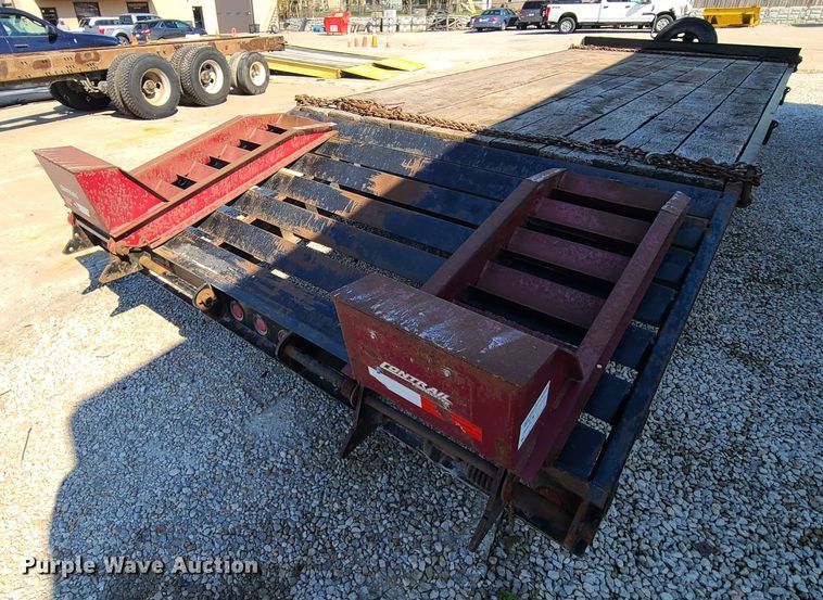 image for item DK4739 2009 Townmaster Contrails C-24  equipment trailer