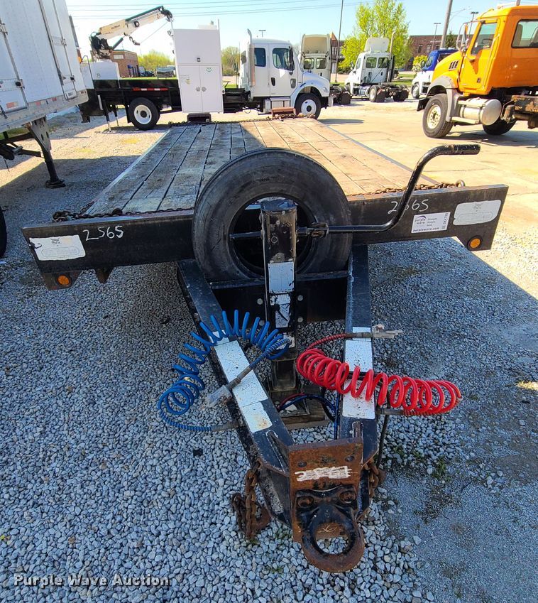 image for item DK4739 2009 Townmaster Contrails C-24  equipment trailer