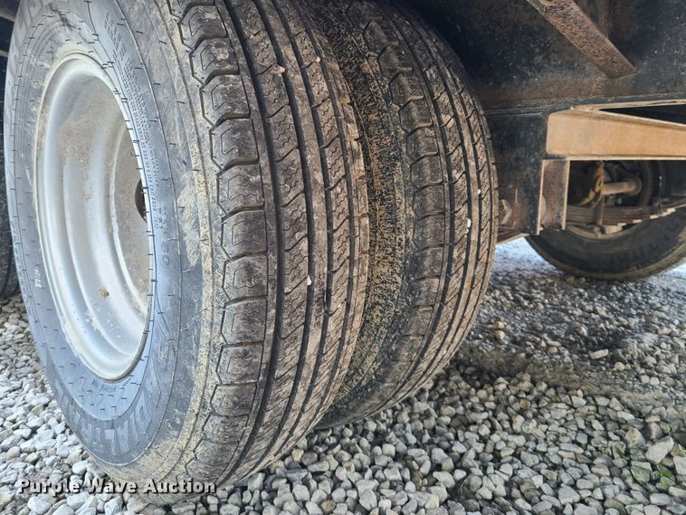 image for item DK4739 2009 Townmaster Contrails C-24  equipment trailer