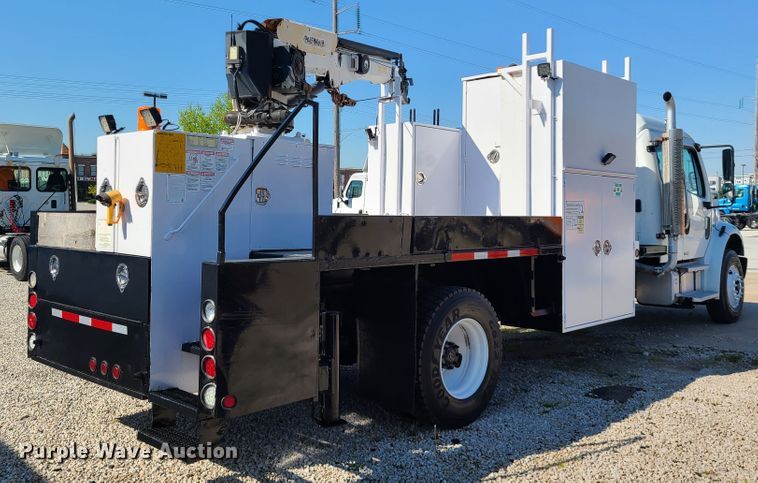 image for item DK4741 2004 Freightliner Business Class M2  utility / service truck