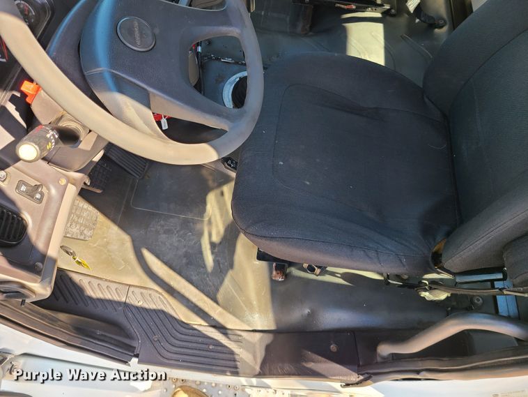 image for item DK4741 2004 Freightliner Business Class M2  utility / service truck