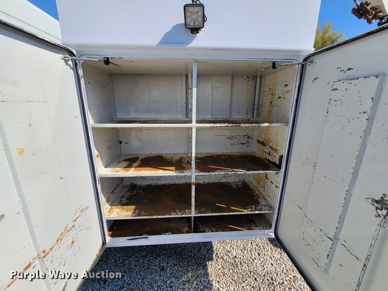 image for item DK4741 2004 Freightliner Business Class M2  utility / service truck