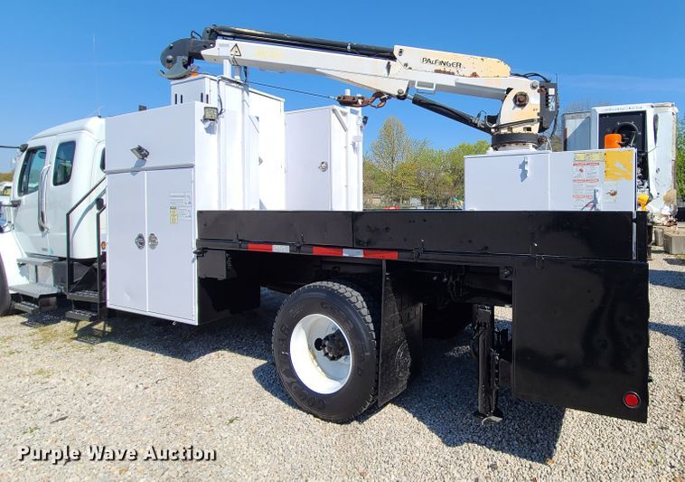 image for item DK4741 2004 Freightliner Business Class M2  utility / service truck