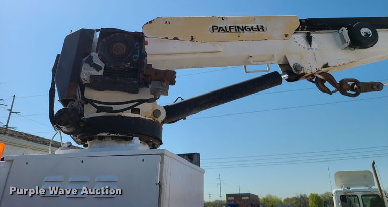 image for item DK4741 2004 Freightliner Business Class M2  utility / service truck