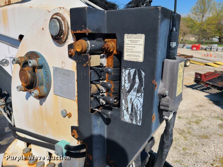 image for item DK4741 2004 Freightliner Business Class M2  utility / service truck