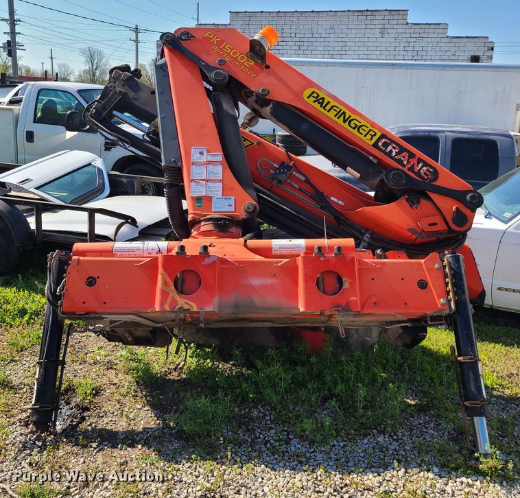 image for item DK4742 2006 Palfinger PK15002 knuckle boom crane