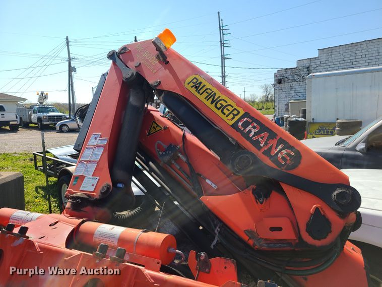 image for item DK4742 2006 Palfinger PK15002 knuckle boom crane