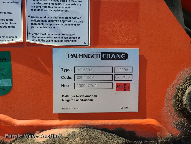 image for item DK4742 2006 Palfinger PK15002 knuckle boom crane