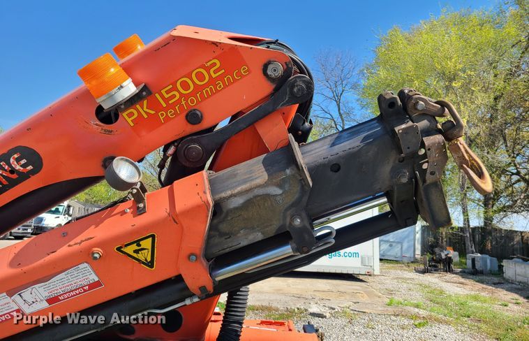 image for item DK4742 2006 Palfinger PK15002 knuckle boom crane