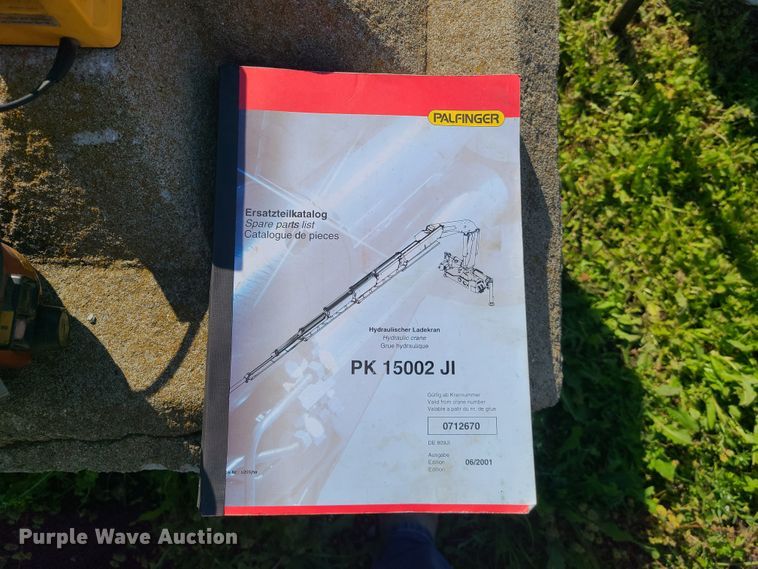 image for item DK4742 2006 Palfinger PK15002 knuckle boom crane