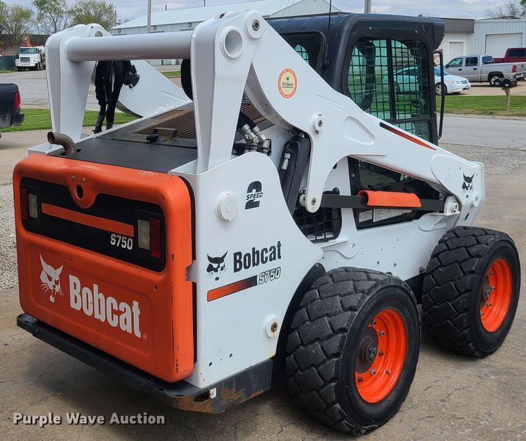 image for item DK4778 2014 Bobcat S750  skid steer loader