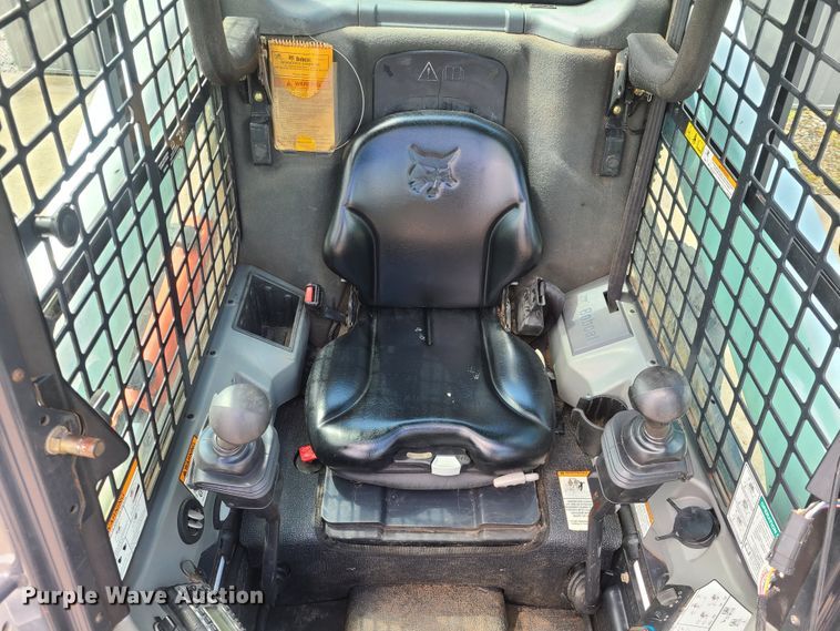image for item DK4778 2014 Bobcat S750  skid steer loader