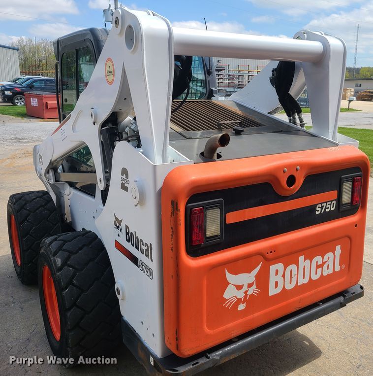 image for item DK4778 2014 Bobcat S750  skid steer loader