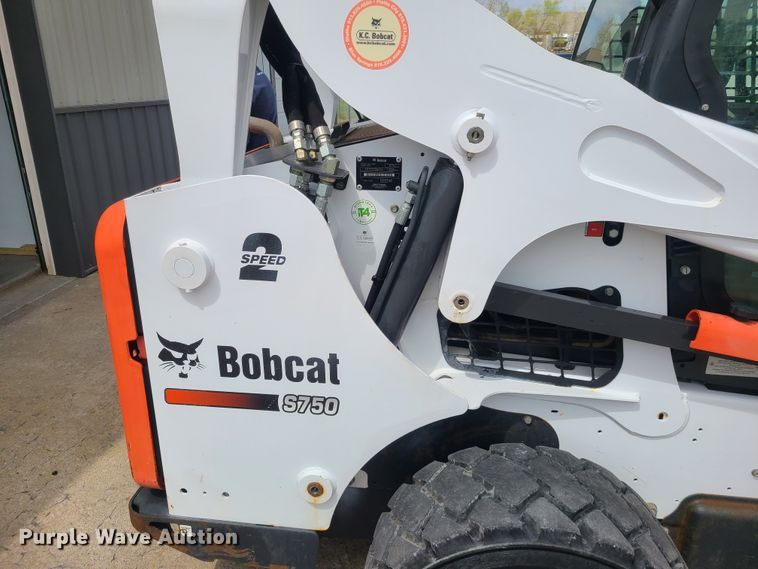 image for item DK4778 2014 Bobcat S750  skid steer loader