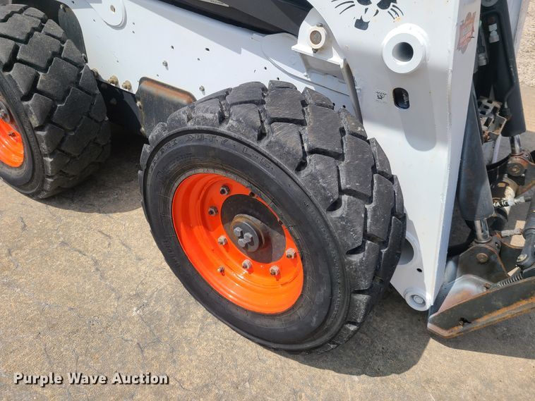 image for item DK4778 2014 Bobcat S750  skid steer loader