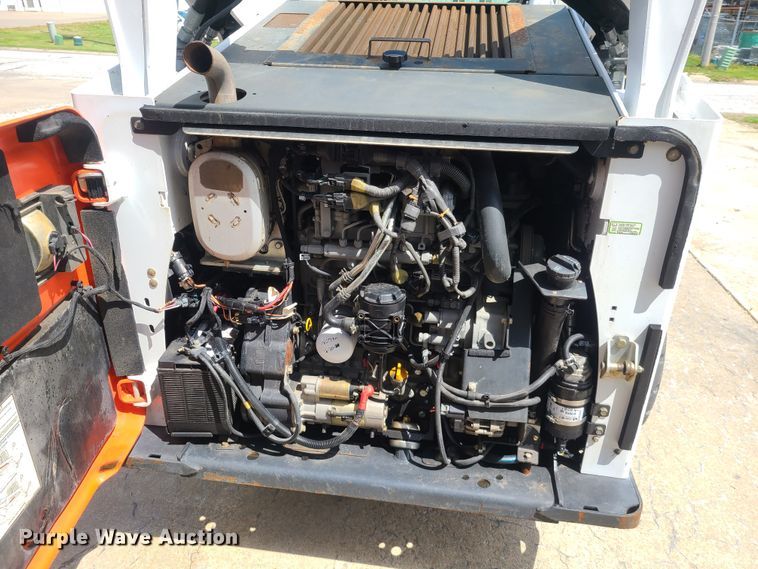 image for item DK4778 2014 Bobcat S750  skid steer loader