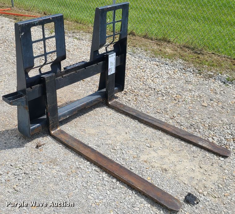 image for item DK4780 48"L skid steer forks