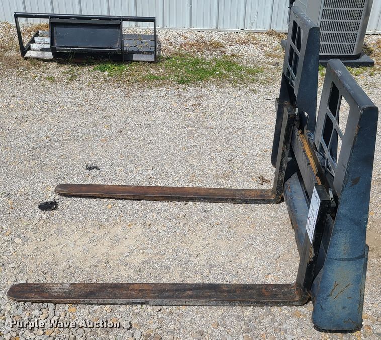 image for item DK4780 48"L skid steer forks