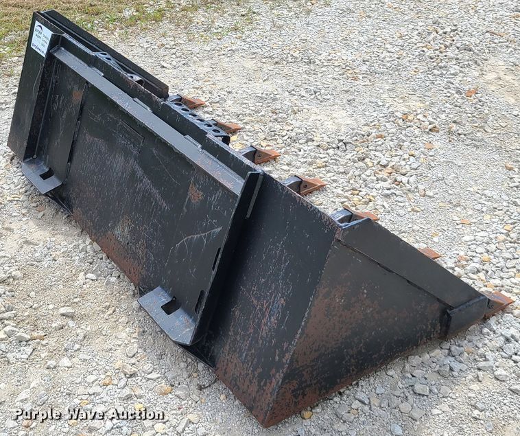 image for item DK4781 68"W skid steer bucket