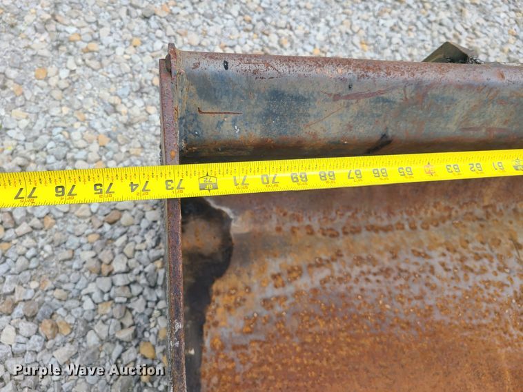 image for item DK4782 74"W skid steer bucket
