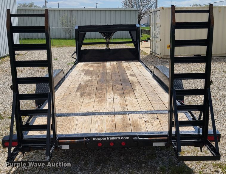 image for item DK4783 2015 Lamar  equipment trailer