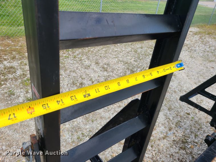 image for item DK4783 2015 Lamar  equipment trailer