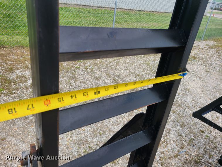 image for item DK4783 2015 Lamar  equipment trailer