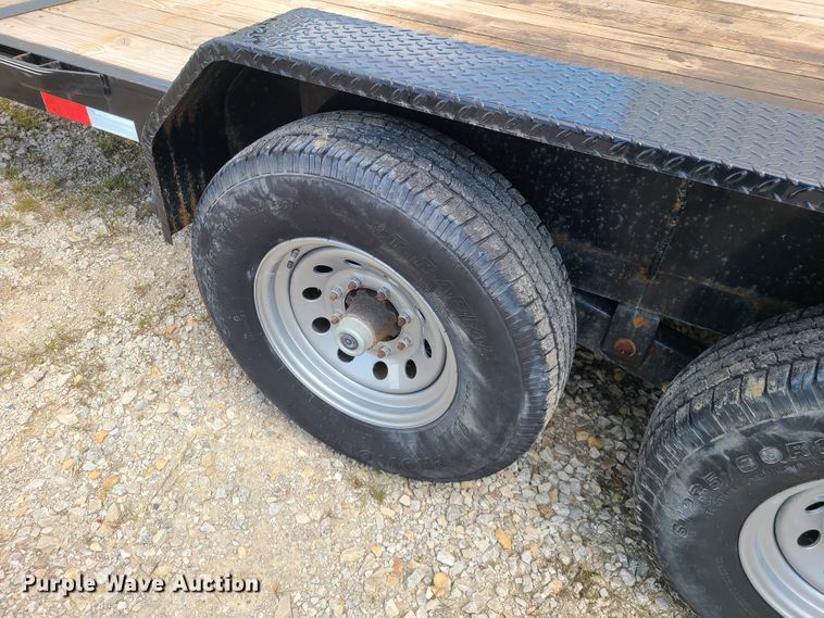 image for item DK4783 2015 Lamar  equipment trailer