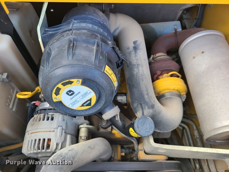 image for item DK4784 2010 John Deere 315  skid steer