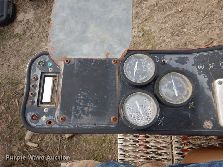 image for item DK5585 Ditch Witch JT4020 Mach 1  directional boring unit