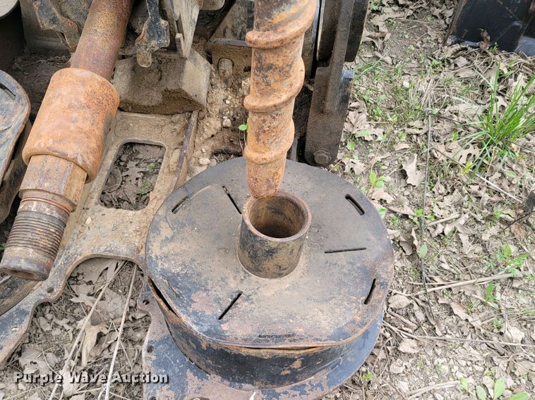 image for item DK5585 Ditch Witch JT4020 Mach 1  directional boring unit