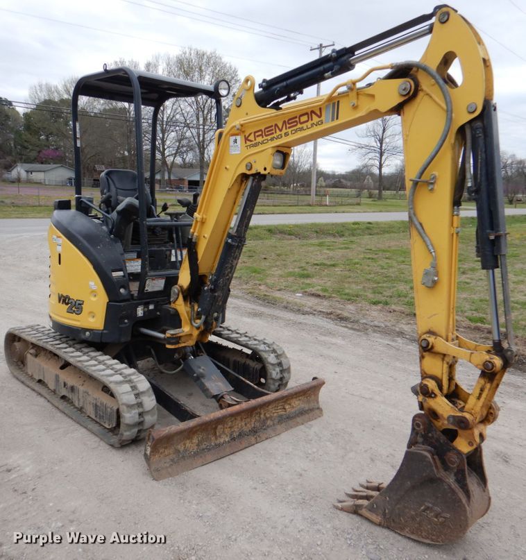 image for item DK5586 Yanmar VIO25-6A  mini excavator