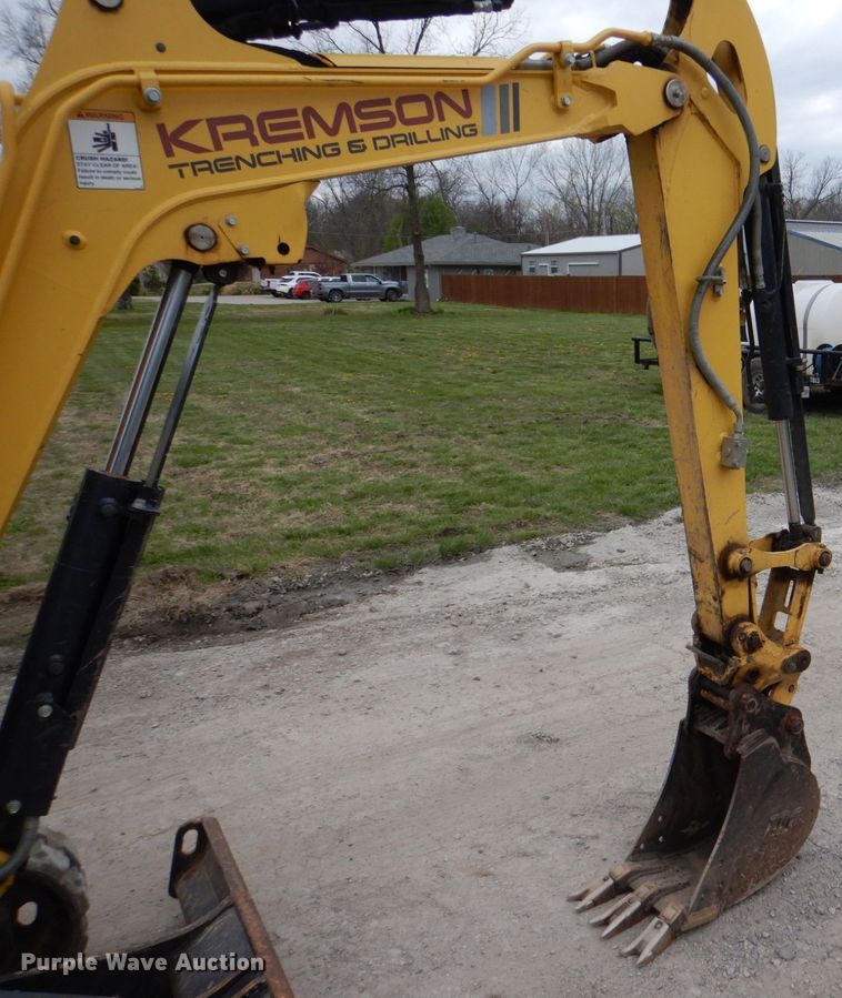 image for item DK5586 Yanmar VIO25-6A  mini excavator