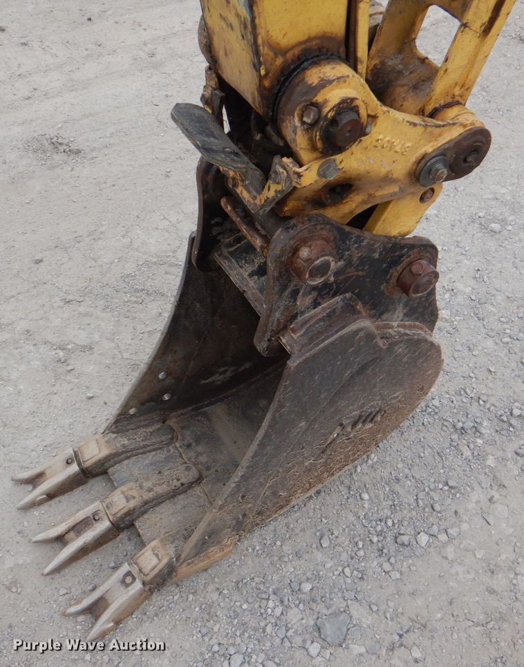 image for item DK5586 Yanmar VIO25-6A  mini excavator