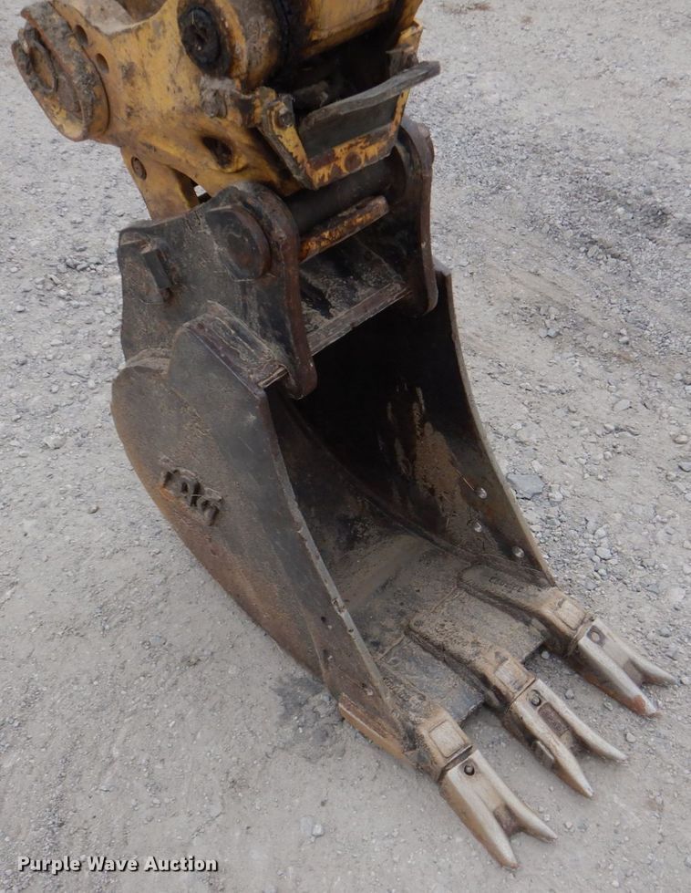image for item DK5586 Yanmar VIO25-6A  mini excavator