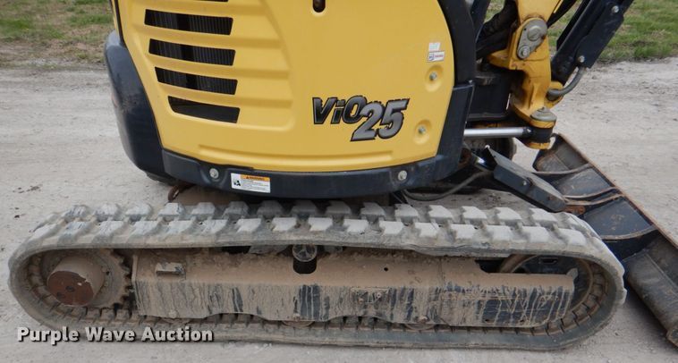 image for item DK5586 Yanmar VIO25-6A  mini excavator