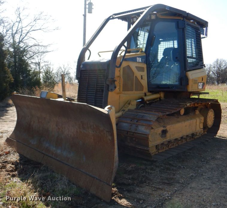 image for item DK5601 Caterpillar D5K LGP  dozer